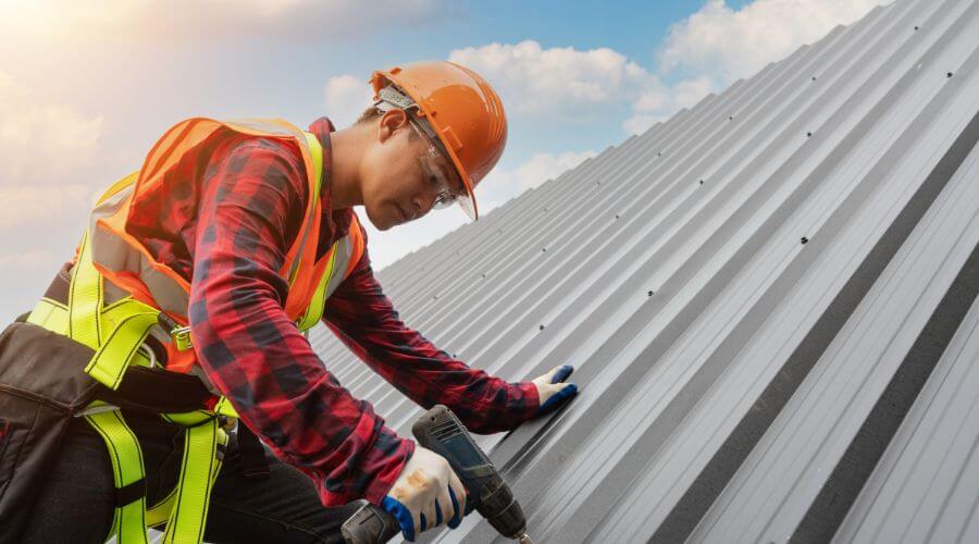 GAF lifetime shingles in Pewaukee, WI